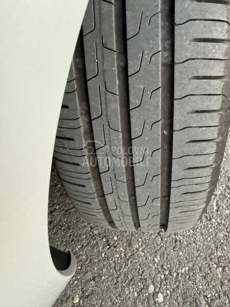 Peugeot 208 1.2 T.O.P C.H