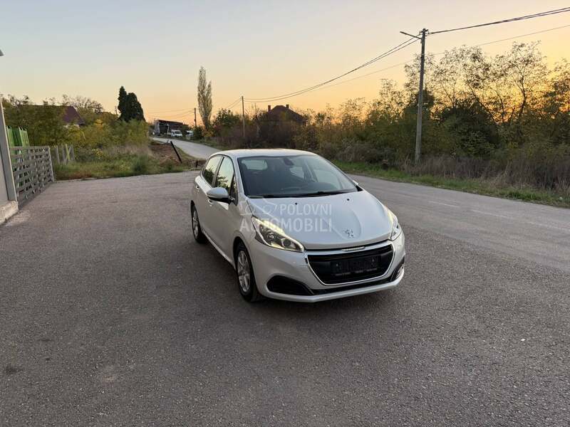 Peugeot 208 1.2 T.O.P C.H