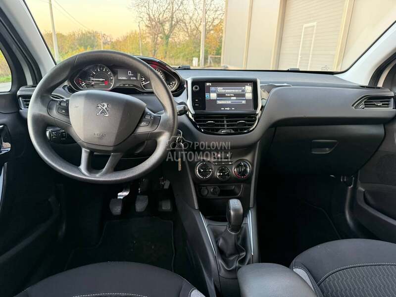 Peugeot 208 1.2 T.O.P C.H