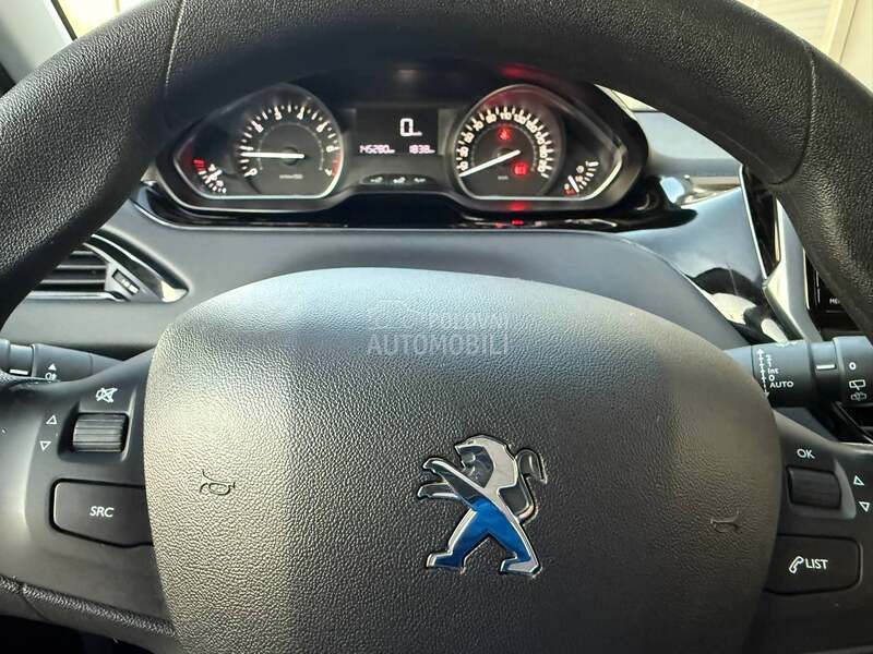 Peugeot 208 1.2 T.O.P C.H