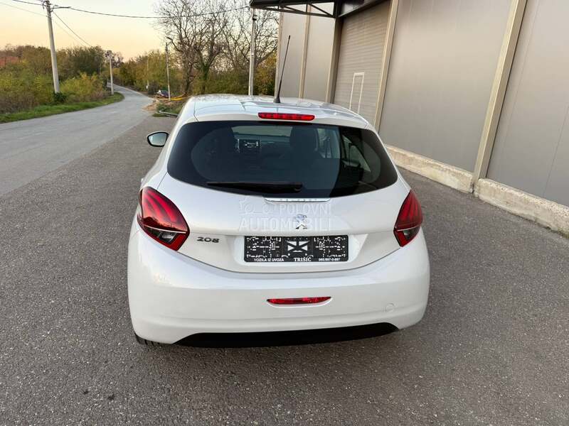 Peugeot 208 1.2 T.O.P C.H