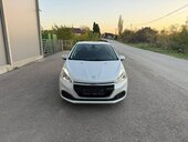 Peugeot 208 1.2 T.O.P C.H