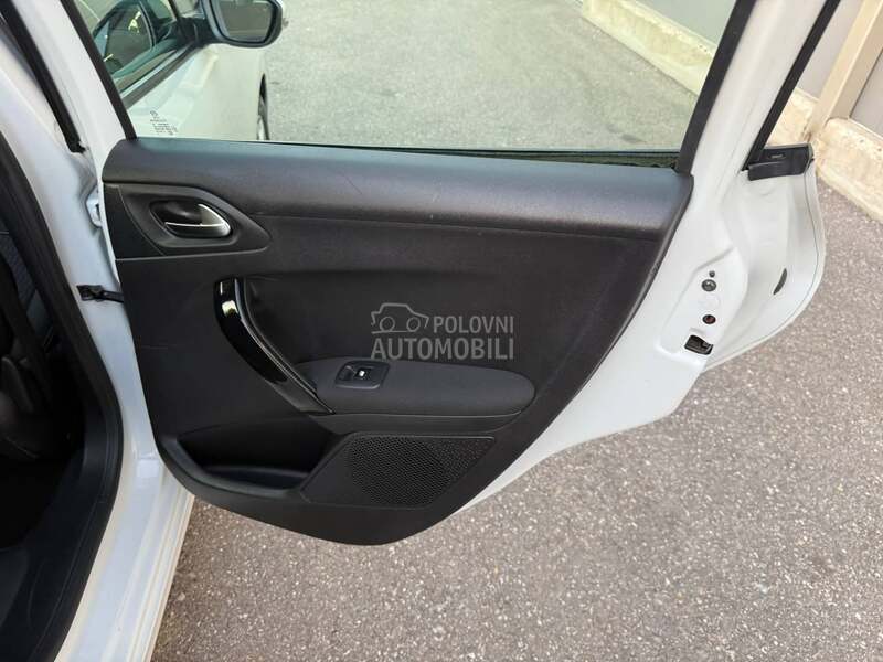 Peugeot 208 1.2 T.O.P C.H