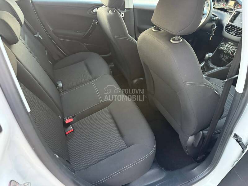 Peugeot 208 1.2 T.O.P C.H