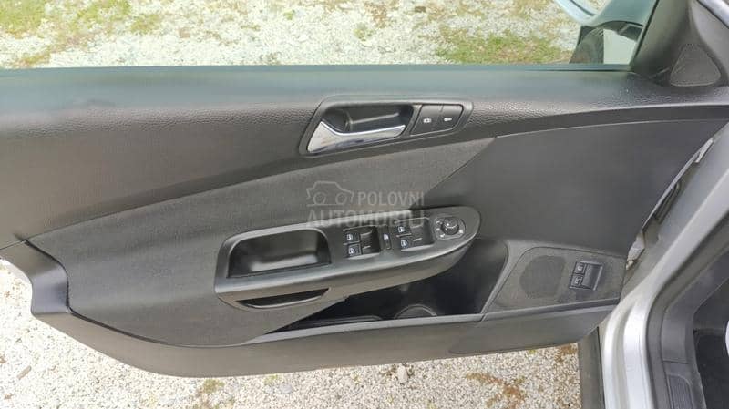 Volkswagen Passat B6 2.0TDI TRENDLINE