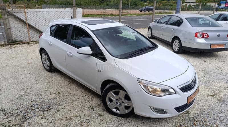 Opel Astra J 1.7CDTI ENJOY