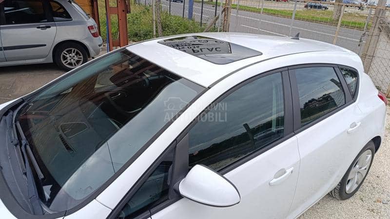 Opel Astra J 1.7CDTI ENJOY