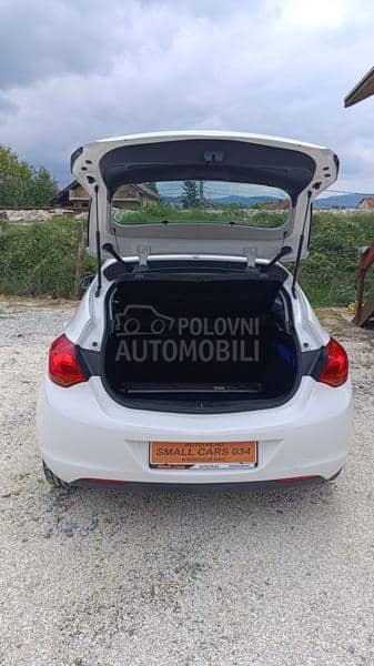 Opel Astra J 1.7CDTI ENJOY