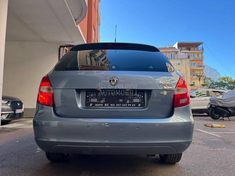Škoda Fabia 1.4 ELEGANCE CH