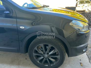 Krilo desno crno Z11G za Nissan Qashqai od 2006. do 2013. god.