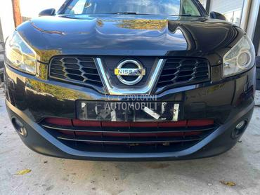 Branik prednji crni Z11G za Nissan Qashqai od 2009. do 2013. god.