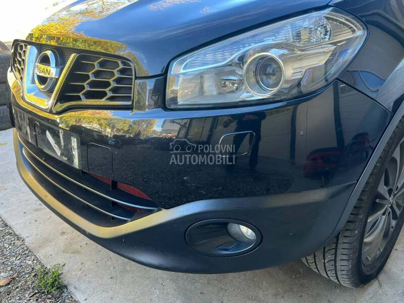 Branik prednji crni Z11G