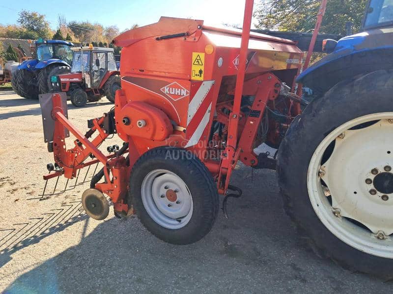 Kuhn Premia 3000