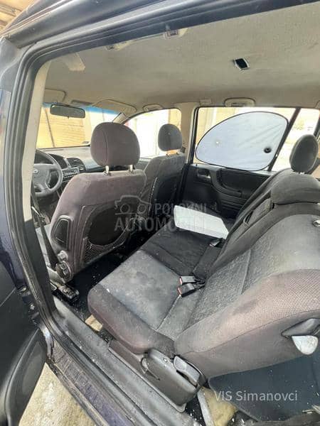 Opel Zafira 1.6i