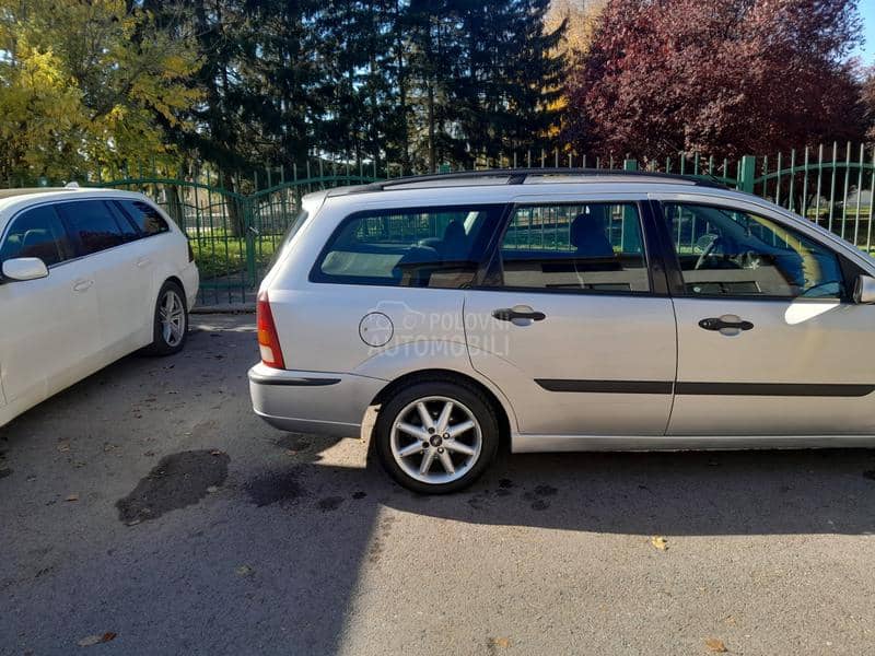 Ford Focus 