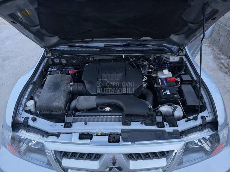 Mitsubishi Pajero 3.2 DID   -N.O.V.-