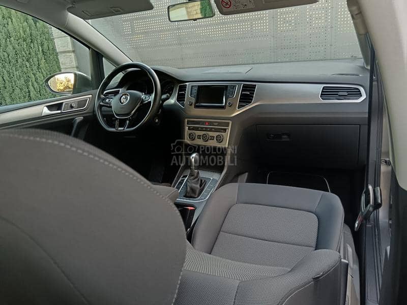Volkswagen Golf Sportsvan 