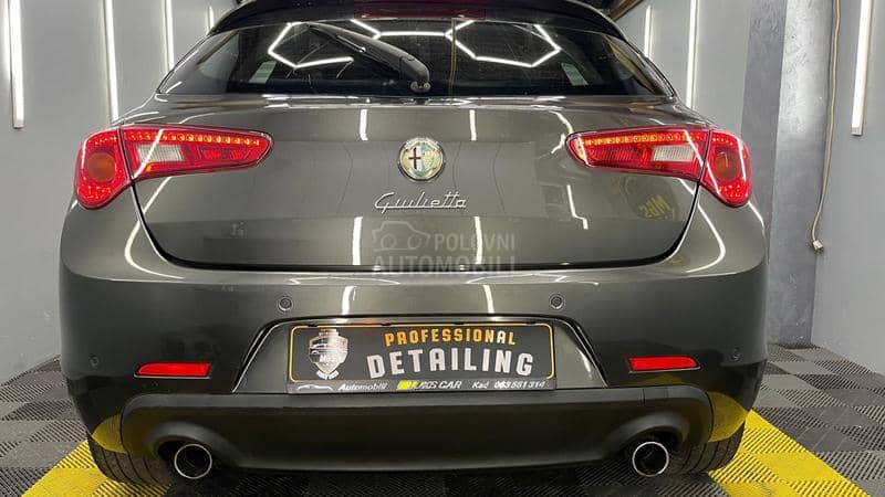 Alfa Romeo Giulietta 