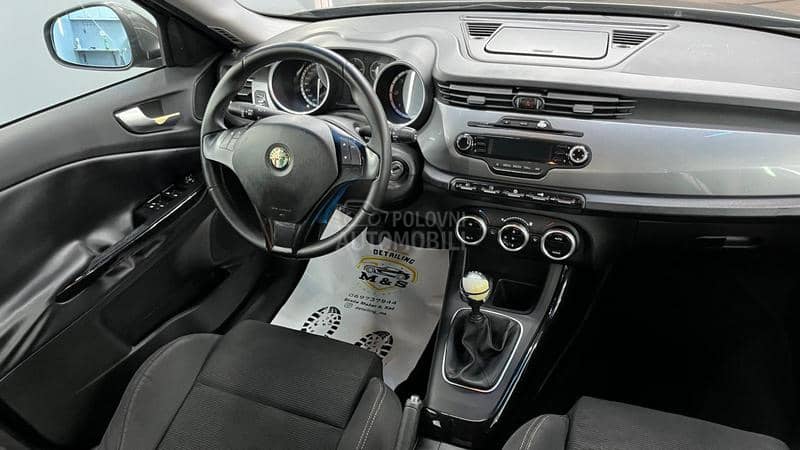 Alfa Romeo Giulietta 