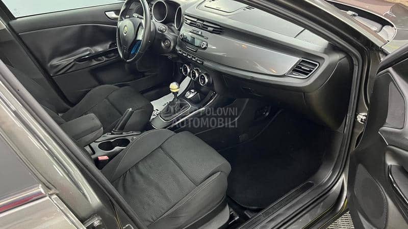 Alfa Romeo Giulietta 