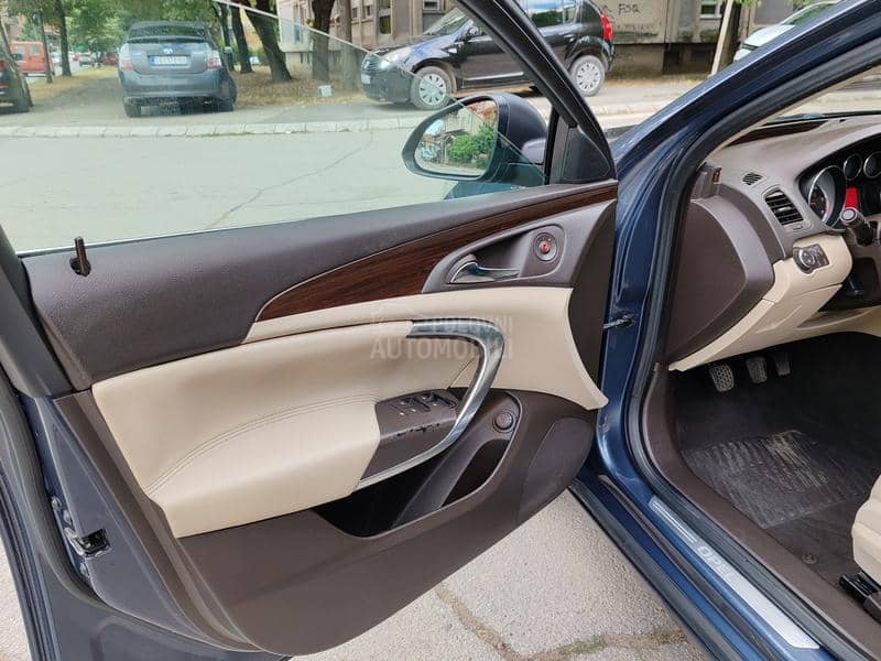 Opel Insignia 2.0 CDTI