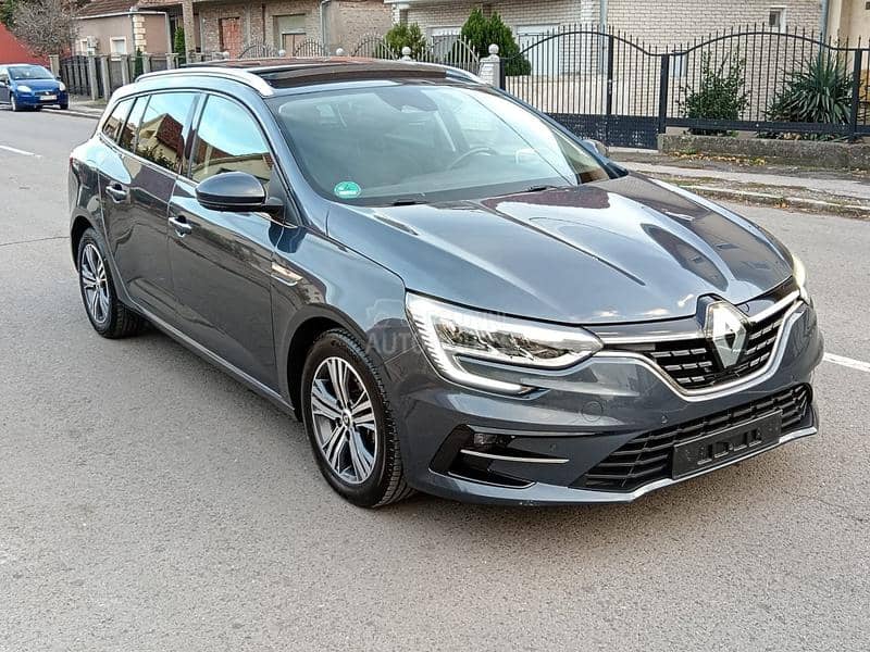 Renault Megane VIRT PANO KAMERA