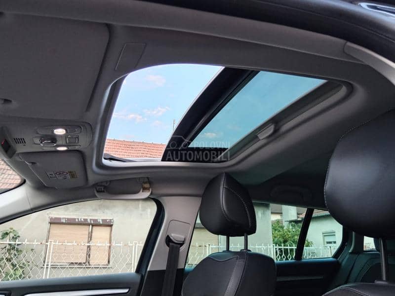 Renault Megane VIRT PANO KAMERA