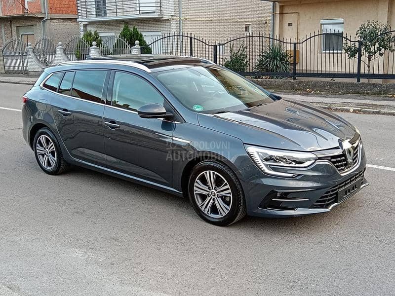 Renault Megane VIRT PANO KAMERA