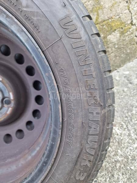 Firestone 175/65 R15 Zimska