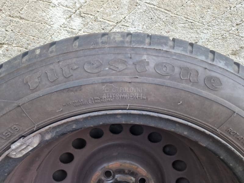Firestone 175/65 R15 Zimska