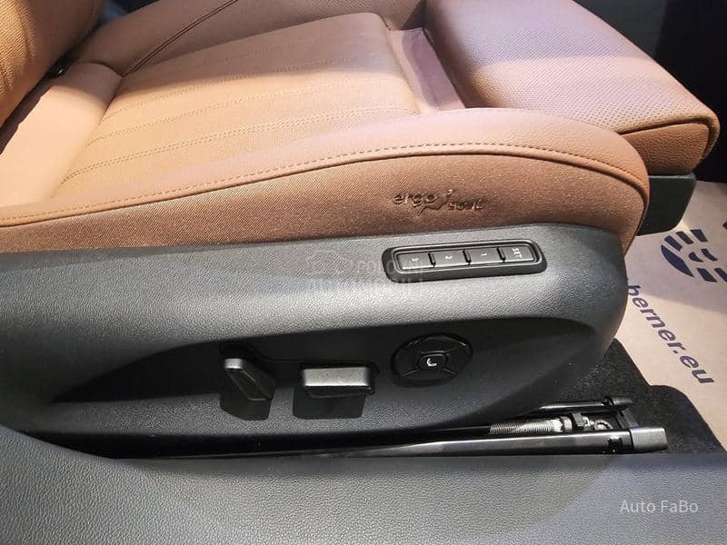 Škoda Superb L K LAGER