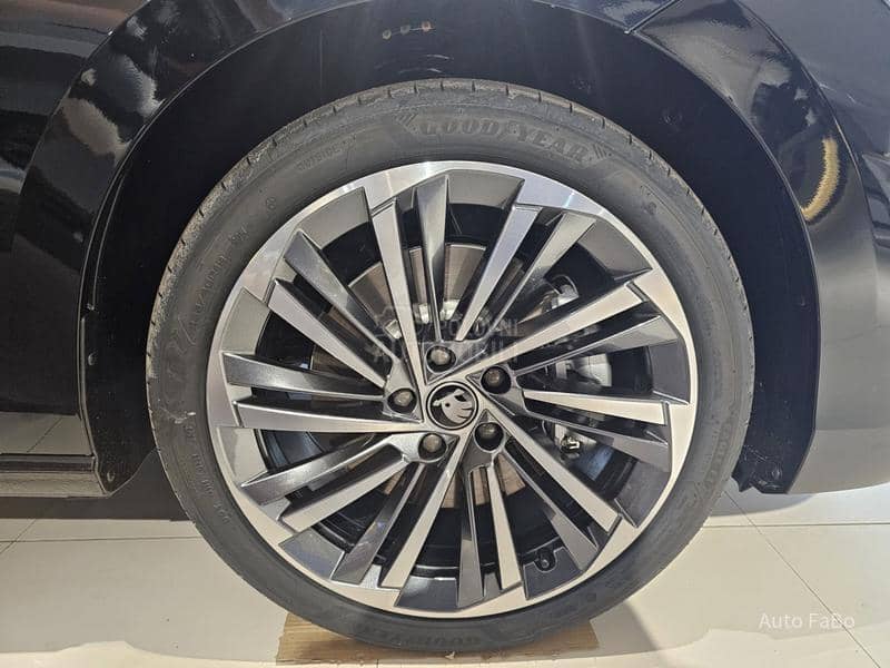 Škoda Superb L K LAGER