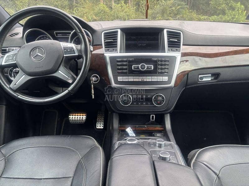 Mercedes Benz GL 350 Blue tec