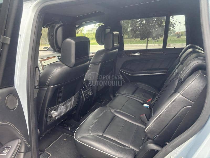 Mercedes Benz GL 350 Blue tec