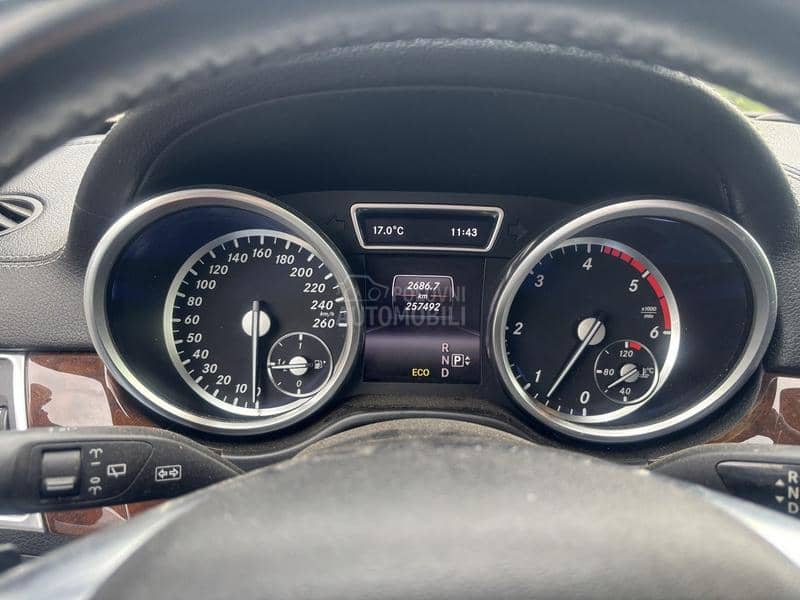 Mercedes Benz GL 350 Blue tec