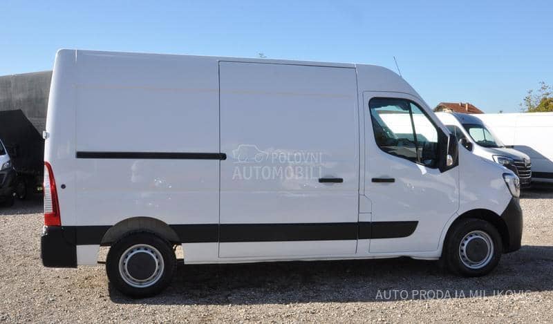 Renault Master L2H2
