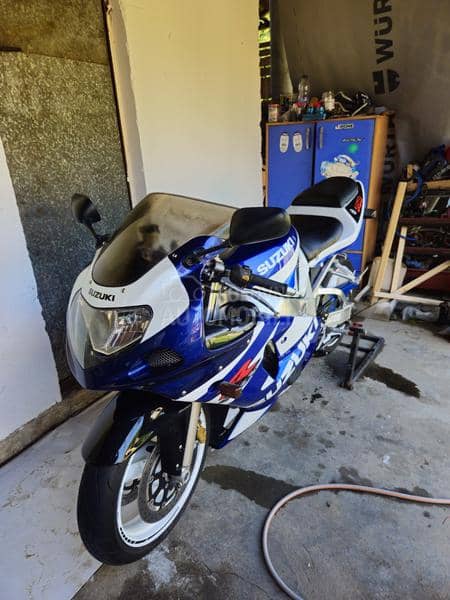 Suzuki gsxr k2 750