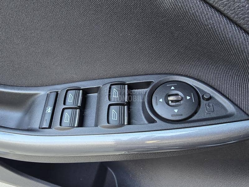 Ford Focus 1.6 TDCI TITANIUM