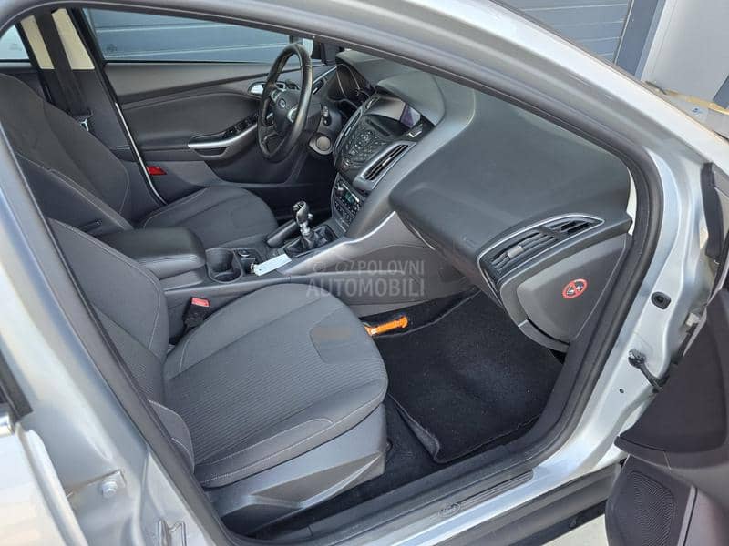 Ford Focus 1.6 TDCI TITANIUM