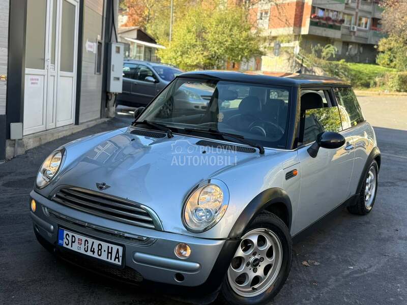 MINI Cooper 1.6
