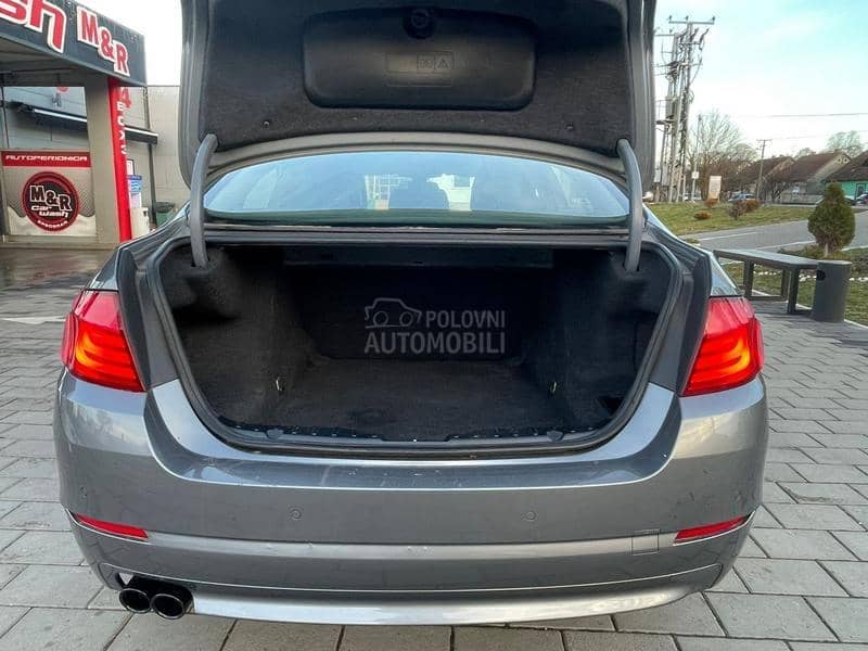 BMW 525 XDRIVE AUT/NAV/LED