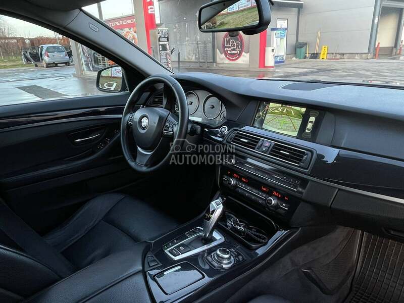 BMW 525 XDRIVE AUT/NAV/LED