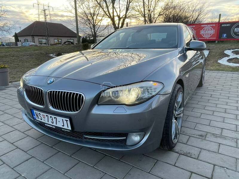 BMW 525 XDRIVE AUT/NAV/LED