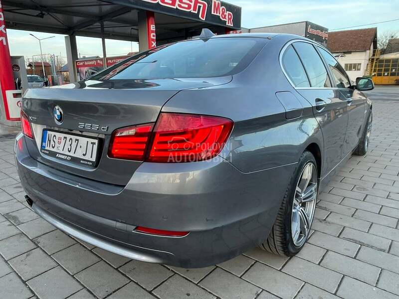BMW 525 XDRIVE AUT/NAV/LED