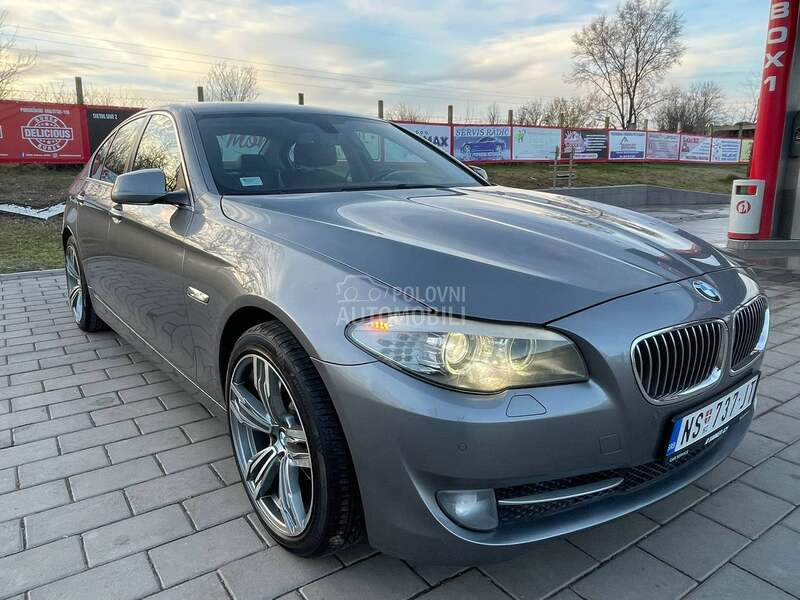 BMW 525 XDRIVE AUT/NAV/LED