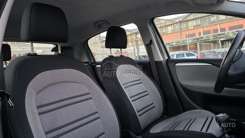 Fiat Grande Punto MULTlMEDlA-KREDlTl