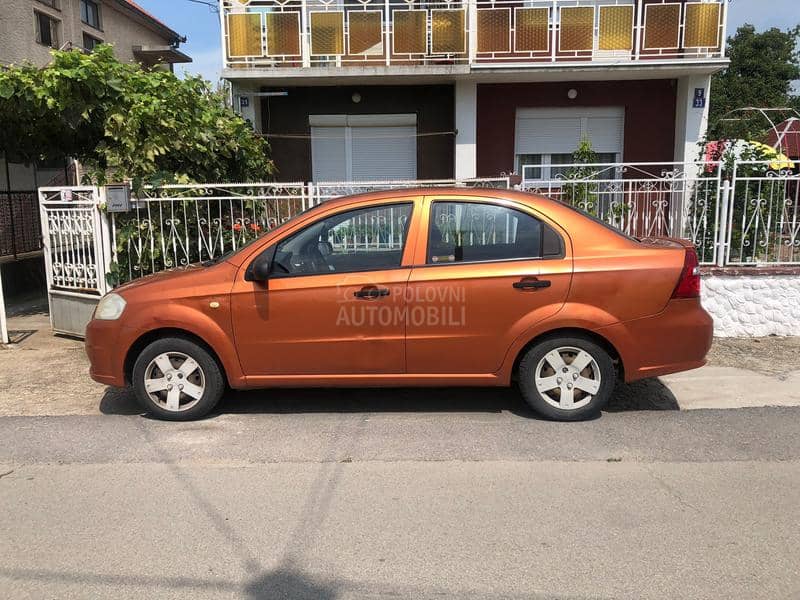 Chevrolet Aveo 1.2