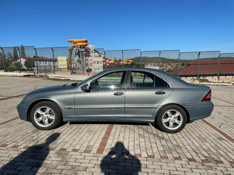 Mercedes Benz C 200 