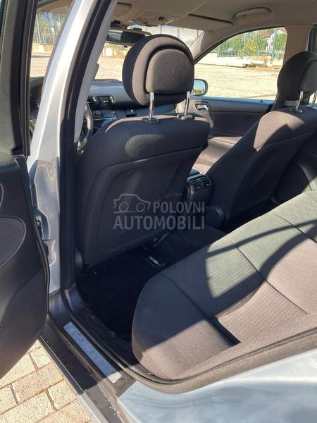 Mercedes Benz C 200 