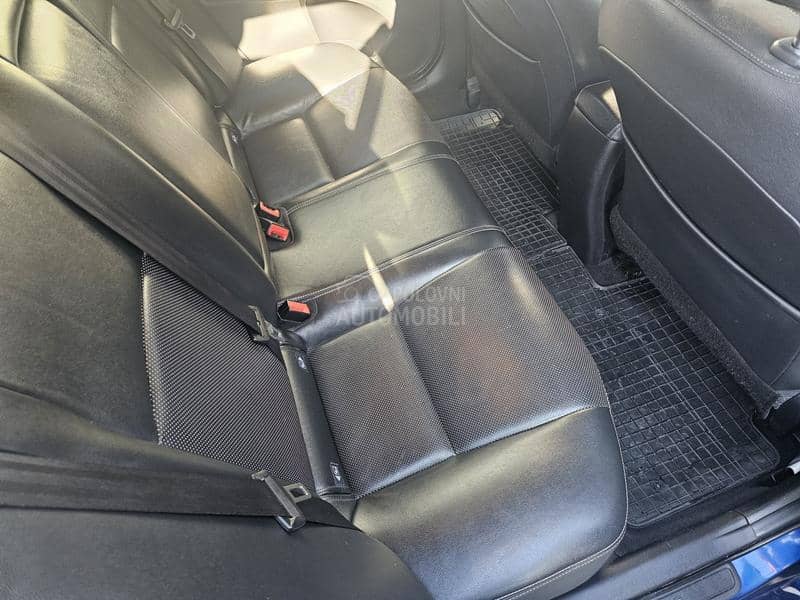 Toyota Avensis 1.6 D4D